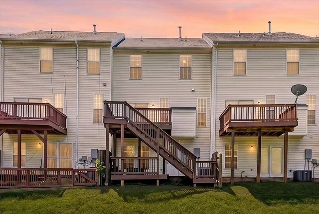 7277 Charlotte Pike Unit 323, Nashville, TN 37209