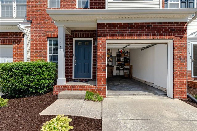 7277 Charlotte Pike Unit 323, Nashville, TN 37209