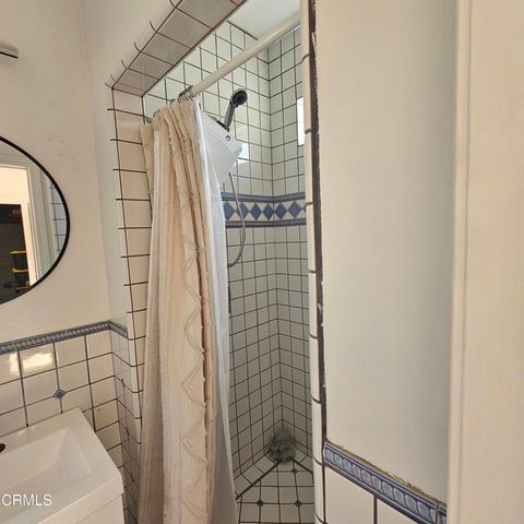 10003 Tujunga Canyon Boulevard, Los Angeles, CA 91042