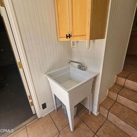 10003 Tujunga Canyon Boulevard, Los Angeles, CA 91042