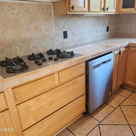 10003 Tujunga Canyon Boulevard, Los Angeles, CA 91042
