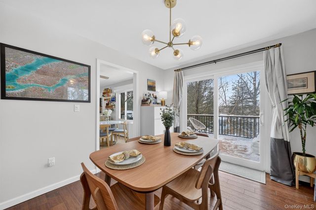 5 Larch Court, Poughkeepsie, NY 12603