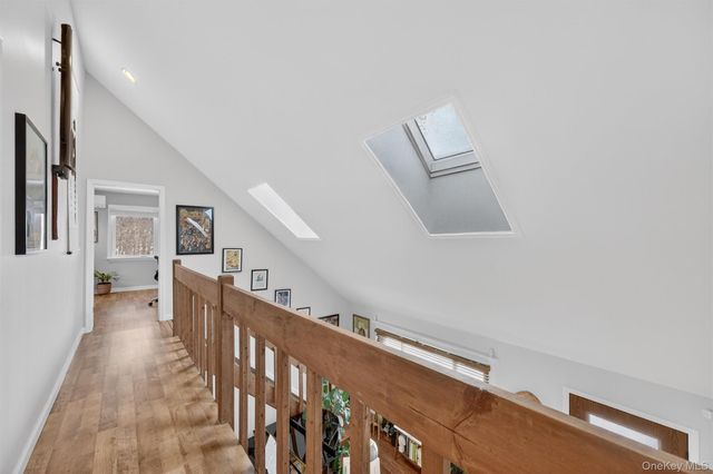 5 Larch Court, Poughkeepsie, NY 12603