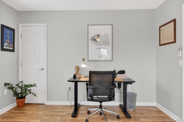 5 Larch Court, Poughkeepsie, NY 12603