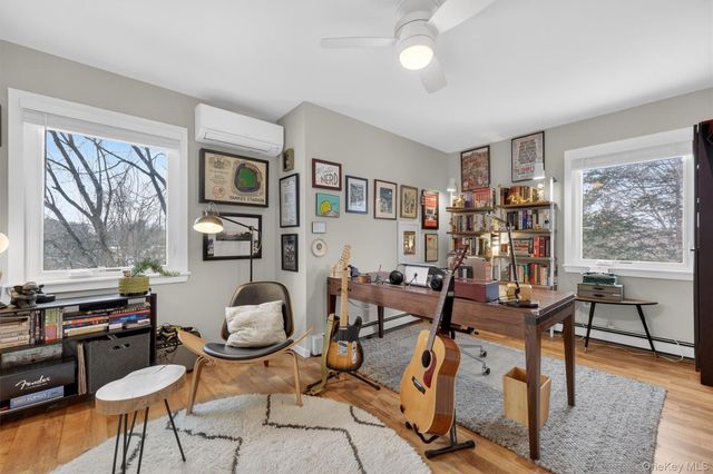 5 Larch Court, Poughkeepsie, NY 12603