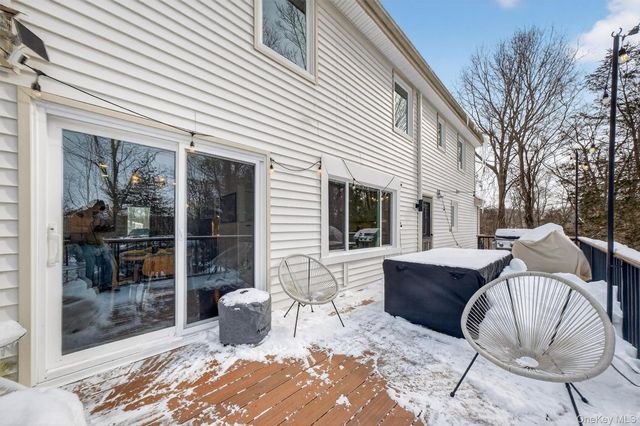 5 Larch Court, Poughkeepsie, NY 12603