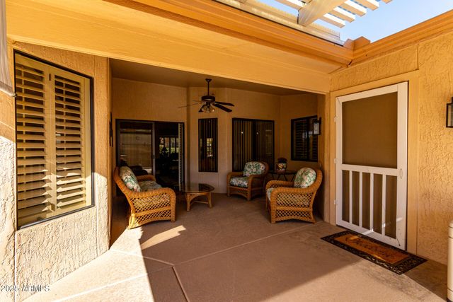 20006 N BROKEN ARROW Drive, Sun City West, AZ 85375