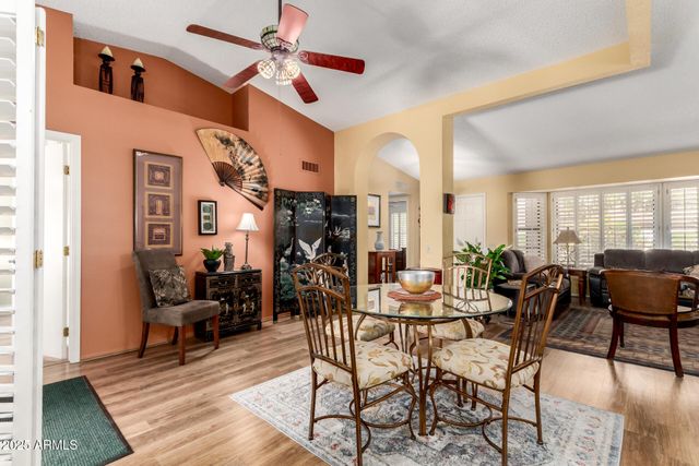 20006 N BROKEN ARROW Drive, Sun City West, AZ 85375