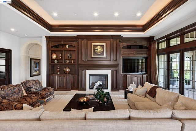 1515 Germano Way, Pleasanton, CA 94566