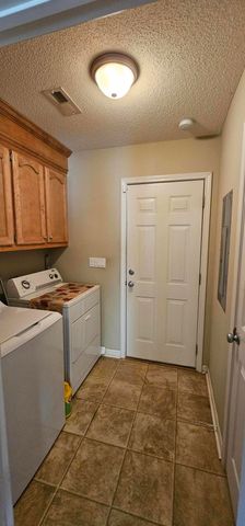 2755 Navigator Circle, Dalzell, SC 29040