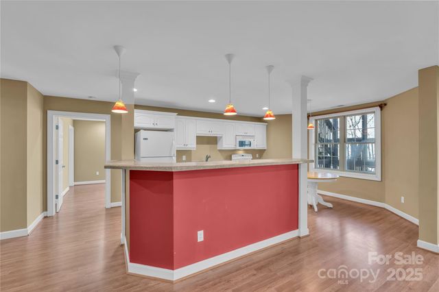 20 Moccasin Flower Trail, Landrum, SC 29356