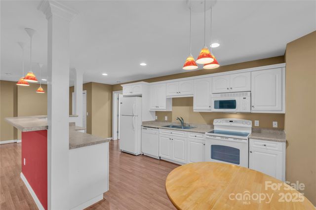 20 Moccasin Flower Trail, Landrum, SC 29356