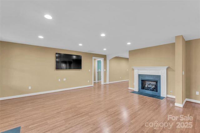 20 Moccasin Flower Trail, Landrum, SC 29356