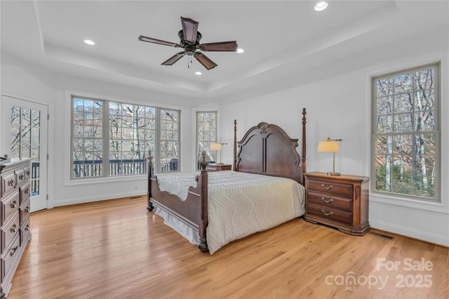 20 Moccasin Flower Trail, Landrum, SC 29356