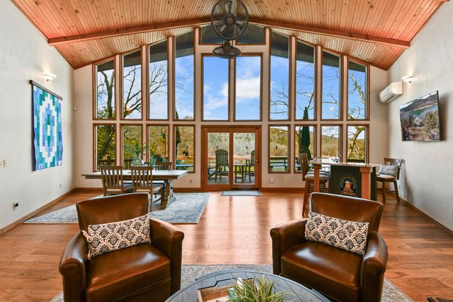 499 Turkey Tree Road, Galena, MO 65656