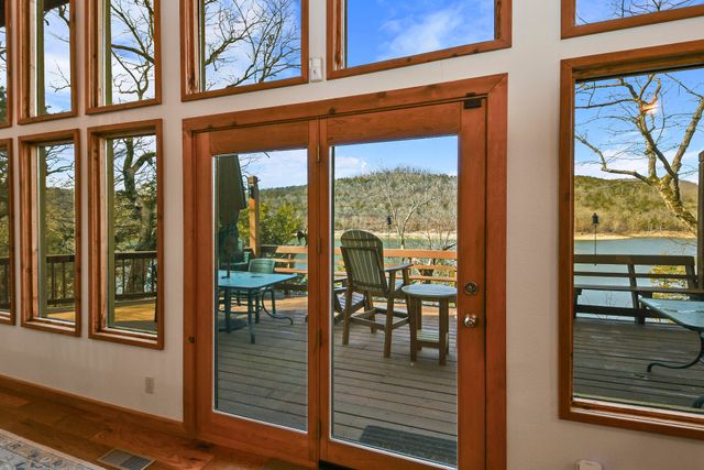 499 Turkey Tree Road, Galena, MO 65656