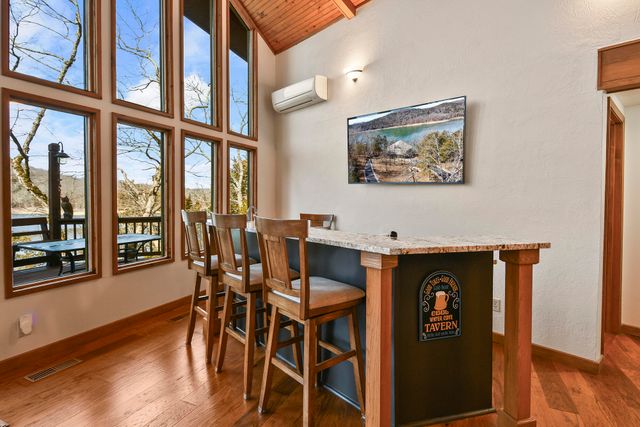 499 Turkey Tree Road, Galena, MO 65656