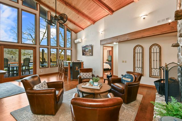 499 Turkey Tree Road, Galena, MO 65656