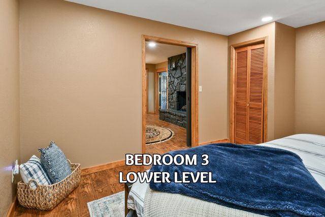 499 Turkey Tree Road, Galena, MO 65656