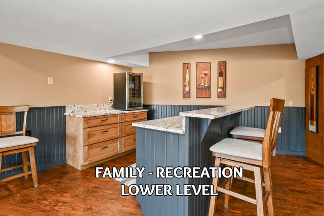 499 Turkey Tree Road, Galena, MO 65656