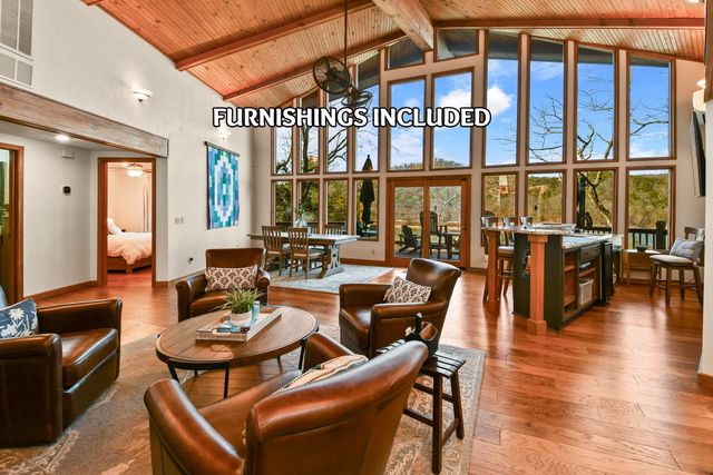 499 Turkey Tree Road, Galena, MO 65656