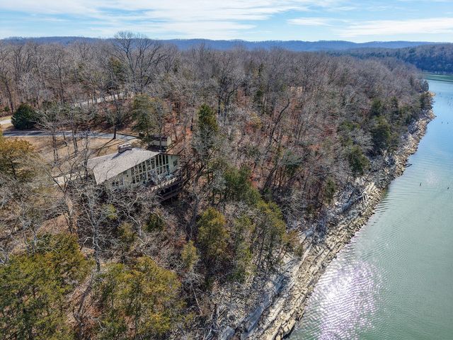499 Turkey Tree Road, Galena, MO 65656