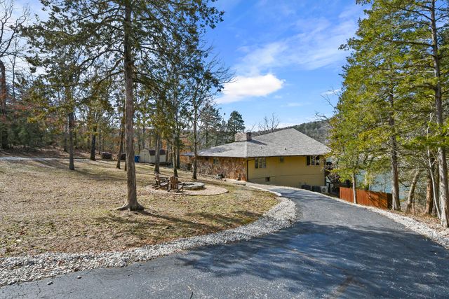 499 Turkey Tree Road, Galena, MO 65656