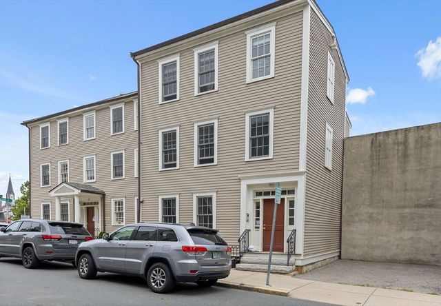 57 Bartlett Street 3, Boston, MA 02129