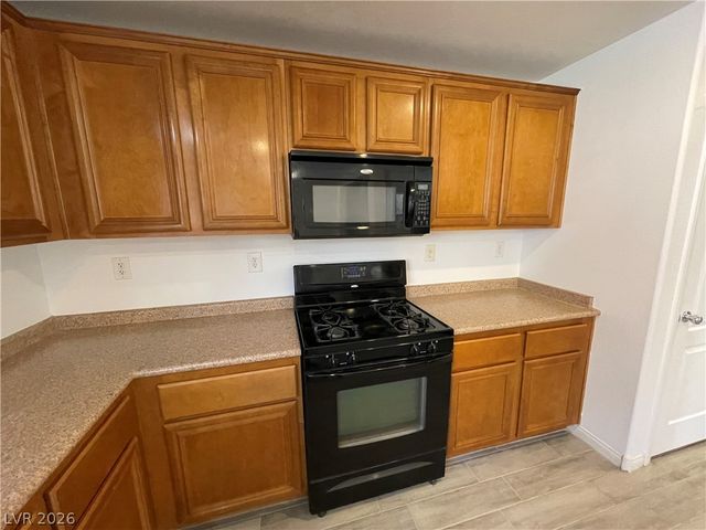 9278 Alta Monte Court, Las Vegas, NV 89178
