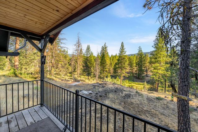 17637 Highway 66, Ashland, OR 97520