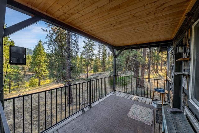 17637 Highway 66, Ashland, OR 97520