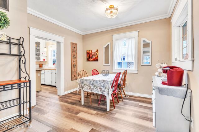 706 Main St, Sandpoint, ID 83864