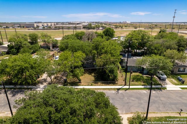 3742 Weir Avenue, San Antonio, TX 78226