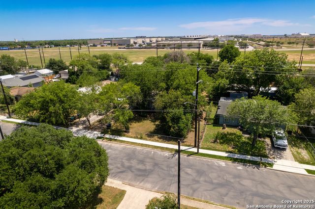 3742 Weir Avenue, San Antonio, TX 78226