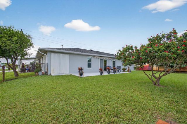 2477 SW Chestnut Lane, Port St. Lucie, Port St Lucie, FL 34953