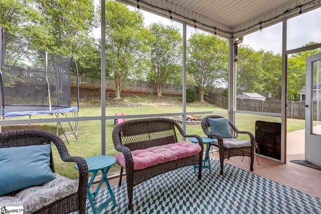4 Crown Empire Court, Simpsonville, SC 29681