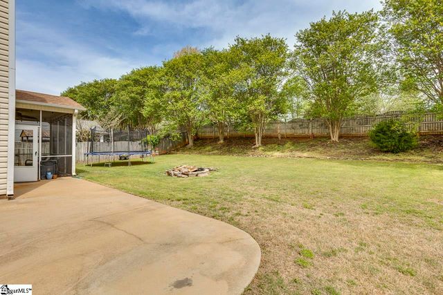 4 Crown Empire Court, Simpsonville, SC 29681