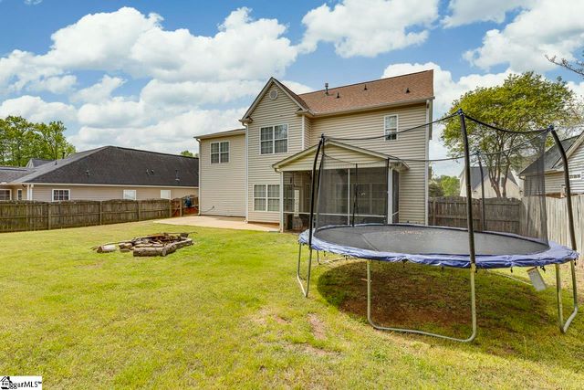 4 Crown Empire Court, Simpsonville, SC 29681