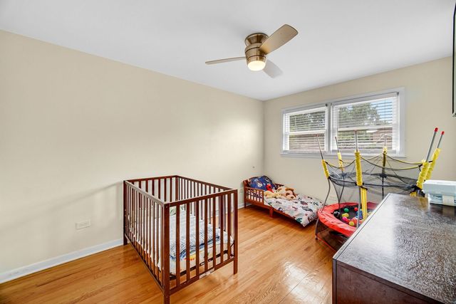 2605 W 83rd Place, Chicago, IL 60652