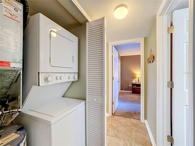 1935 TOUCAN WAY 302, Sarasota, FL 34232