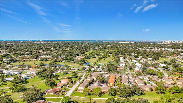 1935 TOUCAN WAY 302, Sarasota, FL 34232