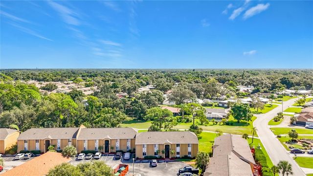 1935 TOUCAN WAY 302, Sarasota, FL 34232
