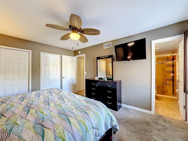 1935 TOUCAN WAY 302, Sarasota, FL 34232