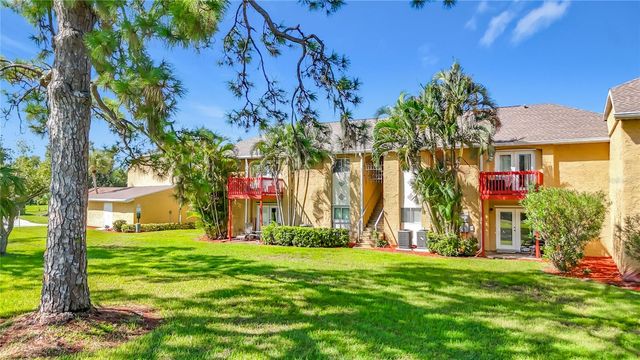 1935 TOUCAN WAY 302, Sarasota, FL 34232