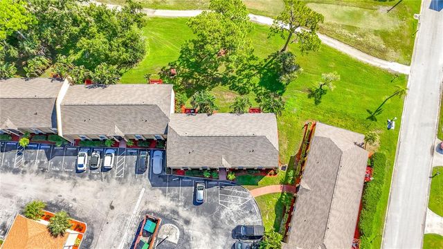 1935 TOUCAN WAY 302, Sarasota, FL 34232