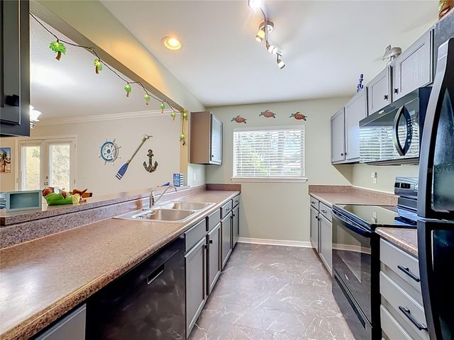 1935 TOUCAN WAY 302, Sarasota, FL 34232