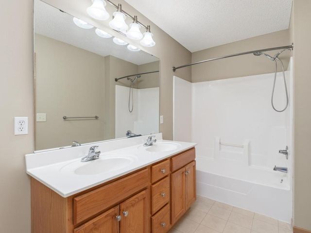 14106 Alabama Avenue S, Savage, MN 55378