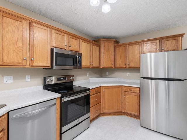 14106 Alabama Avenue S, Savage, MN 55378