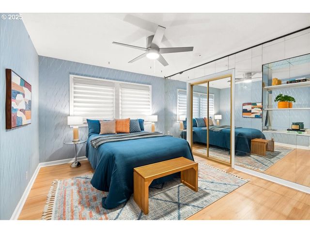 1805 Ne SARATOGA St, Portland, OR 97211