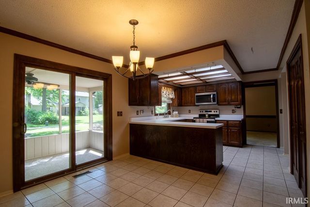 5214 Willowwood Court, Fort Wayne, IN 46835